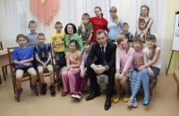 Астахов: "Сегодня родителям выгодней оставить детей на попечение государства"