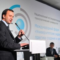 Аркадий Дворкович на форуме по эндаументам