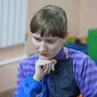 Аутизм - это не отчужденность от мира. Особенная девушка Аня